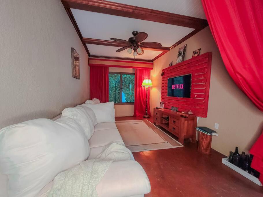 Vive Utila - Villa Luaran gambar